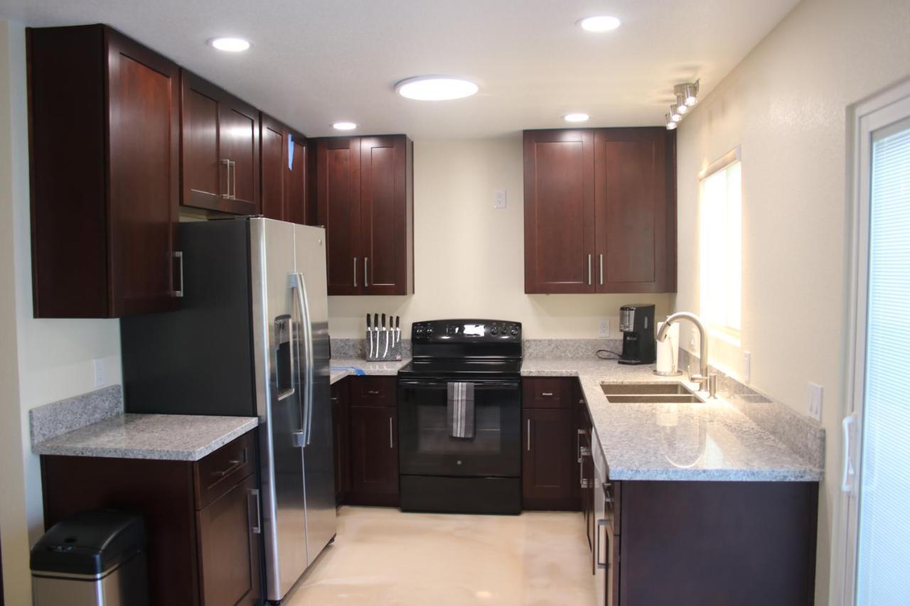 Newly Remodeled Family Friendly 3B/2B House Villa Henderson Exterior photo